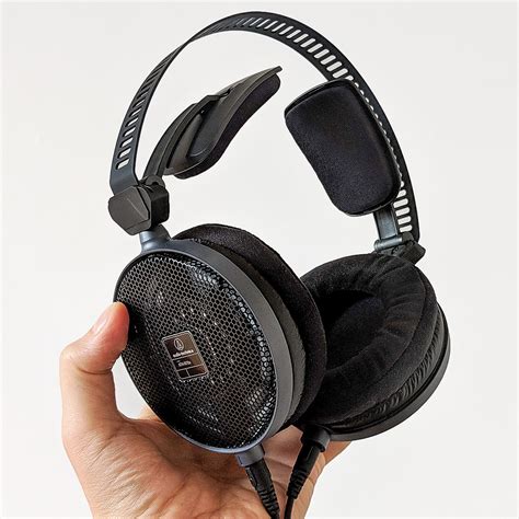 Audio-Technica R70x review: the definition of neutral studio headphones ...