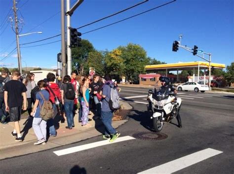 Carmody Middle School students walk-out as Jeffco protests continue – The Denver Post