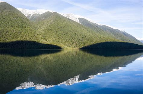 Lake Rotoiti, Nelson Lakes National Park - See the South Island NZ Travel Blog