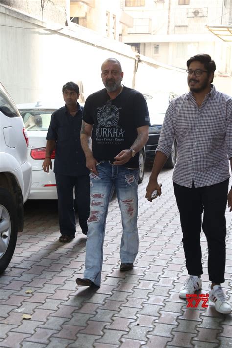 Mumbai: Sanjay Dutt seen at Bandra #Gallery - Social News XYZ