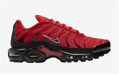 Available Now // Nike Air Max Plus "University Red" | HOUSE OF HEAT