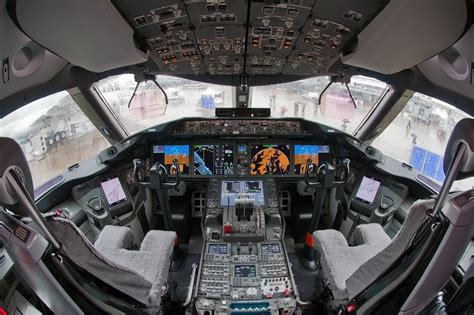 Aircraft — Boeing 787 cockpit