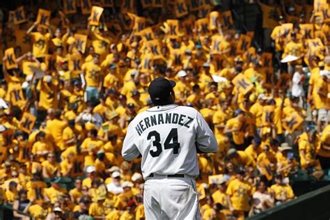 King Felix pitches a perfect game! | Felix hernandez, Perfect game, Seattle mariners baseball