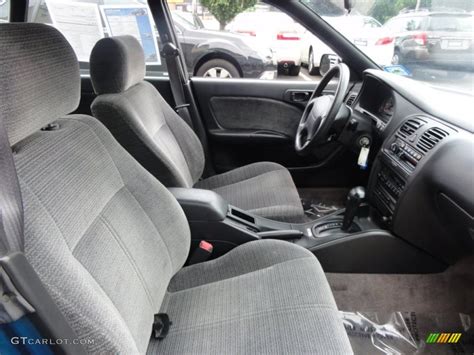 1998 Subaru Legacy L Sedan interior Photo #51481597 | GTCarLot.com