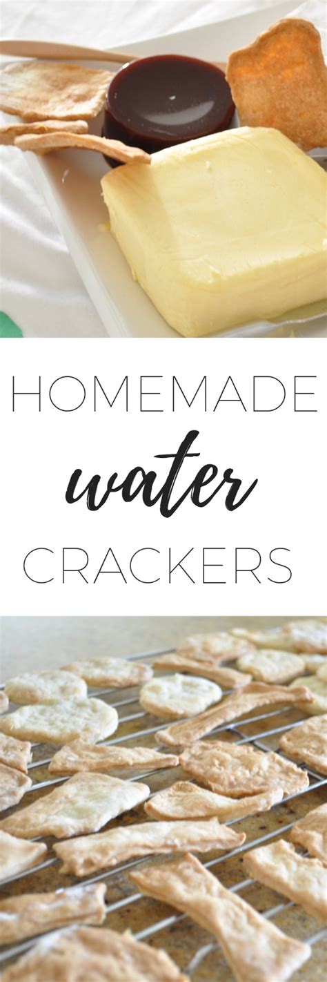 Easy homemade water crackers: 4 ingredients