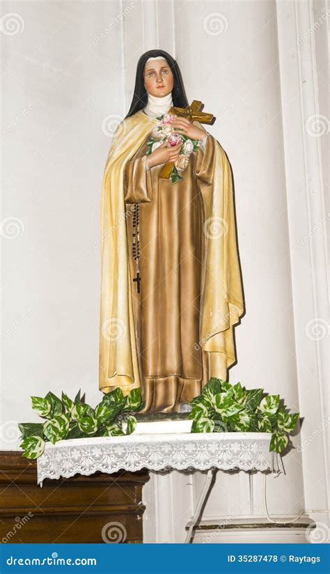 Statue Of Saint Mary Royalty Free Stock Photos - Image: 35287478