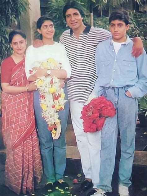 7 rare Bollywood family pictures - Masala