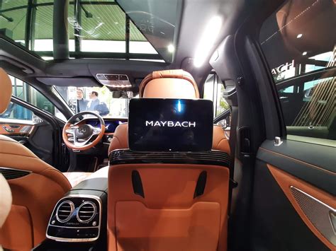 Luxury Mercedes-Maybach S650 interior