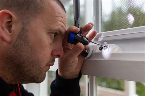 Windows Locks provide you better security! - Frontline Locksmiths