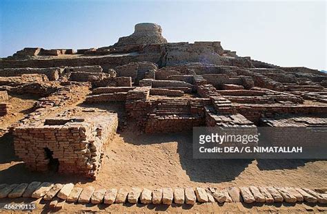 Mohenjo Daro Excavation Photos and Premium High Res Pictures - Getty Images