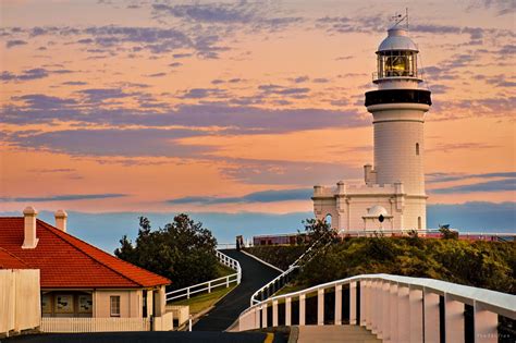 Cape Byron - Cape Byron, Byron Bay Lighthouse is the most easterly ...