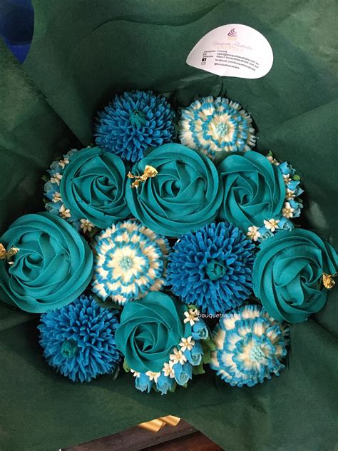 Cakes n Blooms - A request for peacock colours in this...
