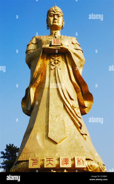 Golden Longmu statue, Longmu Imperial Ancestral Temple, Wuzhou, Guangxi ...