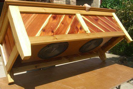 Outdoor Cedar Subwoofer Bench | Diy wood projects, Wood diy, Wood projects