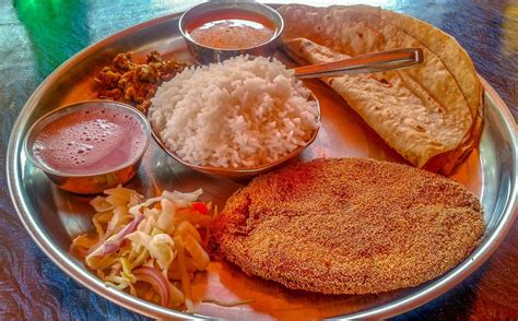 malvan-cuisine-konkan-fish-thali-malvan-food-lokaso - Lokaso