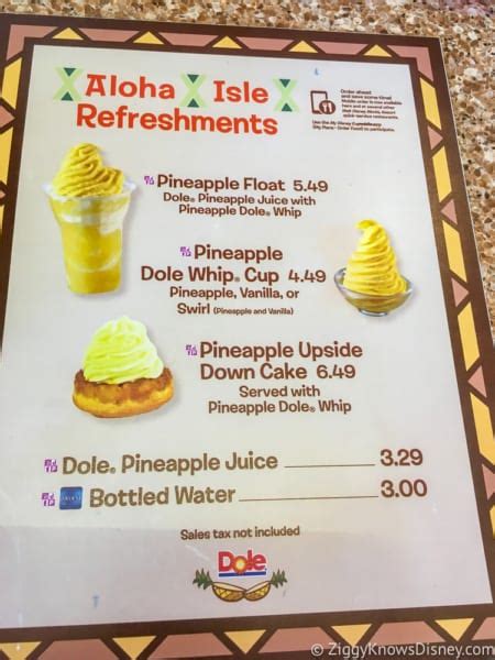 REVIEW: Pineapple Upside Down Cake w/ Dole Whip at Aloha Isle Refreshments