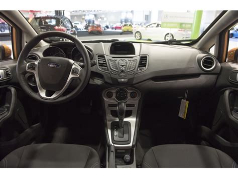 2016 Ford Fiesta: 121 Interior Photos | U.S. News