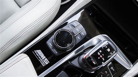 M5 Interior Image, M5 Photos in India - CarWale