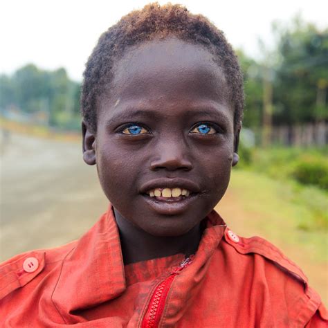 The Boy with the Blue Eyes - An African Moments Story by Mike Eloff