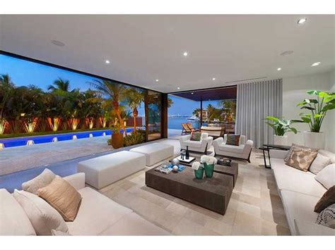 Insanely Gorgeous Miami Beach Waterfront Homes | Pobiak Properties