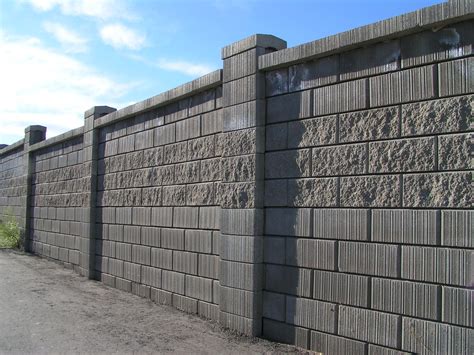 Download Cinder Block Wall Design Ideas Garden Design intended for sizing 2048 X 1536 | Cinder ...