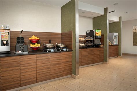 Photos of Airport Hotels in BWI | Fairfield Inn & Suites Baltimore BWI Airport