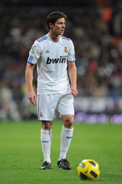 Marty Holloway Berita: Xabi Alonso Real Madrid