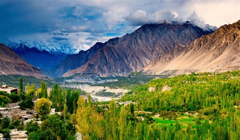 Hunza Valley – All You Need to Know Before Travel