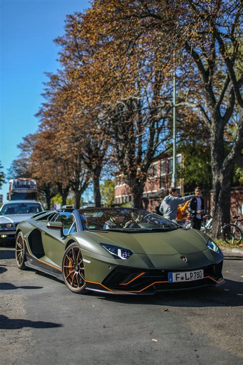 White Lamborghini Aventador · Free Stock Photo