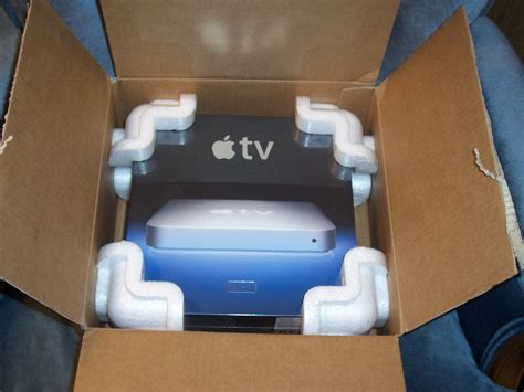 AppleTV Unboxing Pics - Apple Gazette