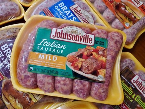 Johnsonville Bratwurst Bar for Bratsgiving | GrillinFools