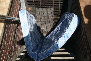 Mattress in a stairwell | This mattress was just sitting lik… | Flickr