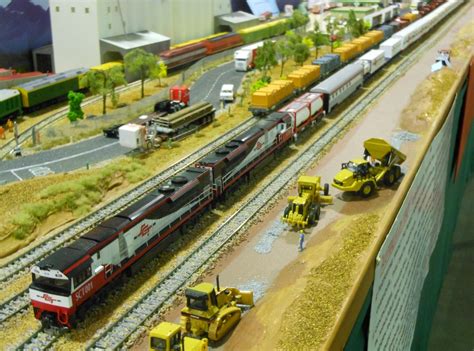 Andrew's Main South Line: Adelaide Model Railway Show 2012 Part 1