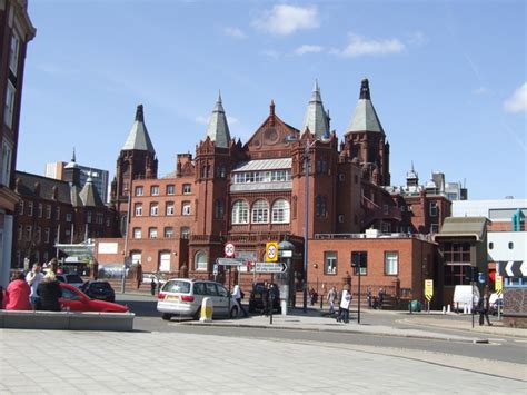 Birmingham Children's Hospital © John M cc-by-sa/2.0 :: Geograph ...