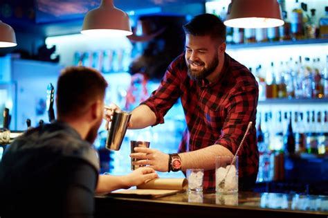 How to Attract Clientele to Your Bar | Businessing Magazine