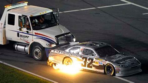 Fiery crash delays Daytona 500 | Fox News