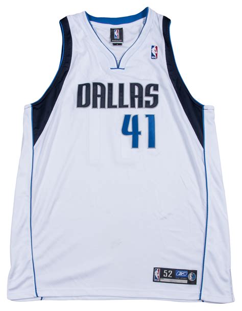 Lot Detail - Dirk Nowitzki Signed Dallas Mavericks Home Jersey (JSA)