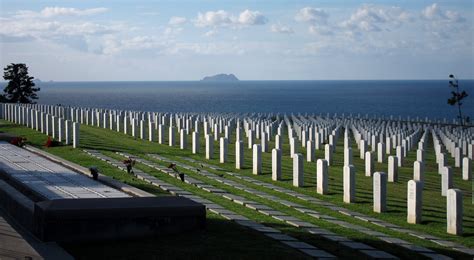 Fort Rosecrans National Cemetery Pacific Ocean side