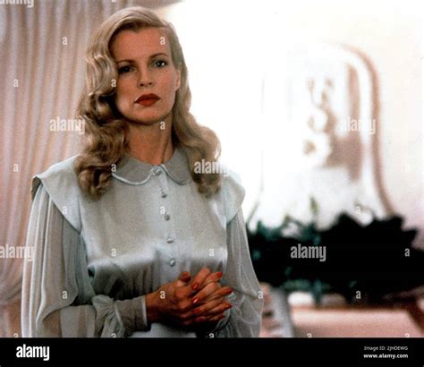 KIM BASINGER, L.A. CONFIDENTIAL, 1997 Stock Photo - Alamy