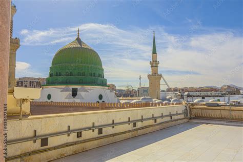 The Green Dome is a built above the tomb of the Islamic prophet ...