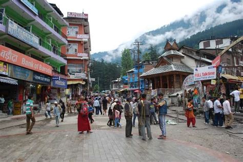 6 Shopping Places in Manali; Perfect Places to Shop in Manali