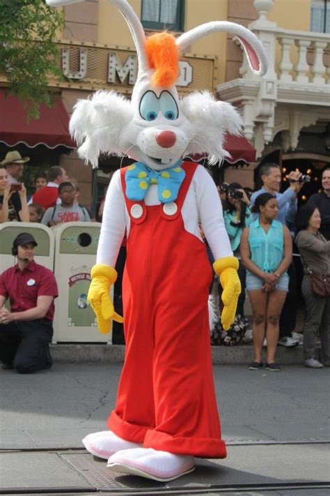 The return of Roger Rabbit at Disneyland - Easter 2013 Figment Disney, Walt Disney, Disney Cast ...