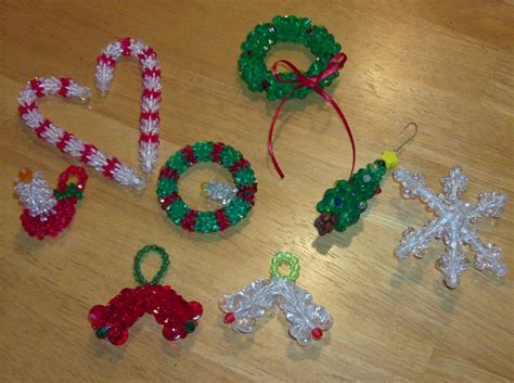 Xmas beaded crafts | Christmas crafts decorations, Beaded christmas ...