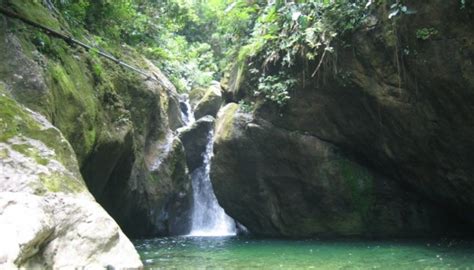 Pico Bonito Waterfalls - La Villa de Soledad B&B