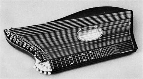 Zither | Traditional German Instrument, Stringed & Fretted | Britannica