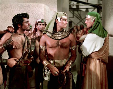 CLASSIC MOVIES: THE TEN COMMANDMENTS (1956)