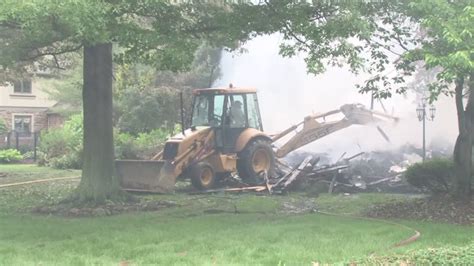 Fire destroys Eaton Township home in Lorain County | wkyc.com