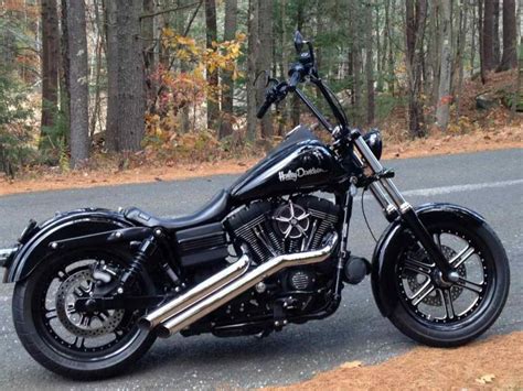 Harley-Davidson Harley-Davidson Dyna Street Bob Dark Custom - Moto.ZombDrive.COM