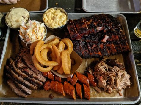 [I Ate] BBQ platter : food | Bbq platter, Bbq party food, Food