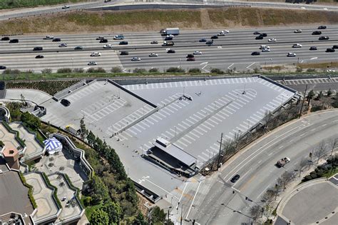 Skirball Cultural Center – East Parking Garage